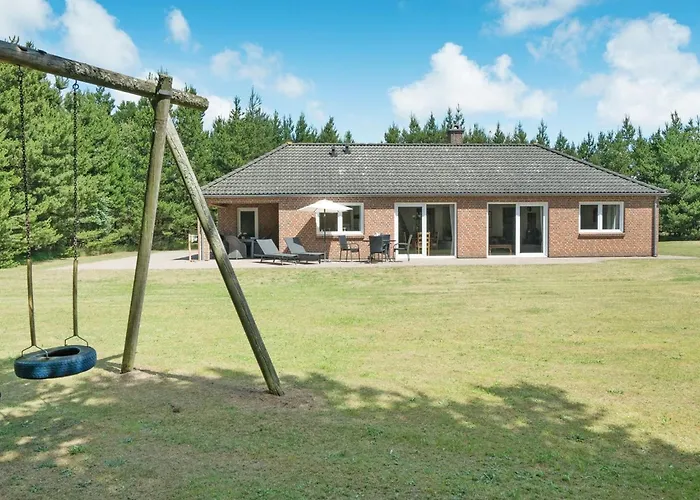 Arletty - 1km From The Sea By Interhome *